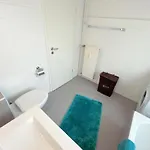 International 3 Apartment *