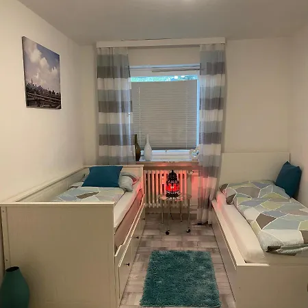 International 3 Apartment